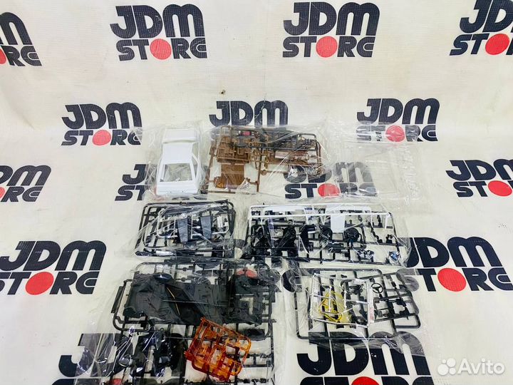 Сборная модель Takumi Fujiwara 86 Trueno Comics