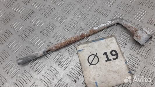 Ключ колесный hyundai santa FE 1 (6NI13VP01)