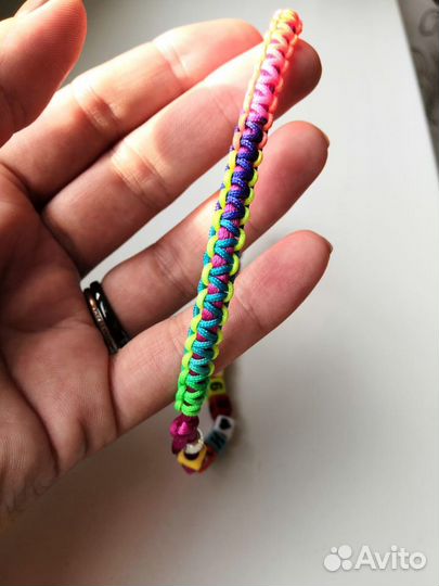 Ошейники, ошейники-адресники, поводки, лежанки