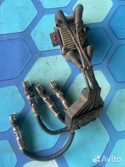 Катушка зажигания модуль 032905106E