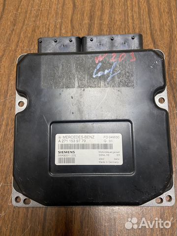Блок управления двигателем Mercedes 271 W211