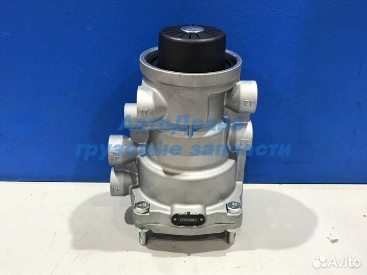 Кран управления тормозами прицепа Рено Премиум пневматический