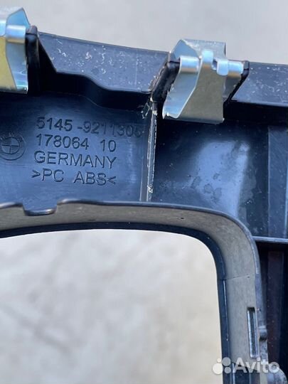 Бмв 1 f20 пластиковая накладка