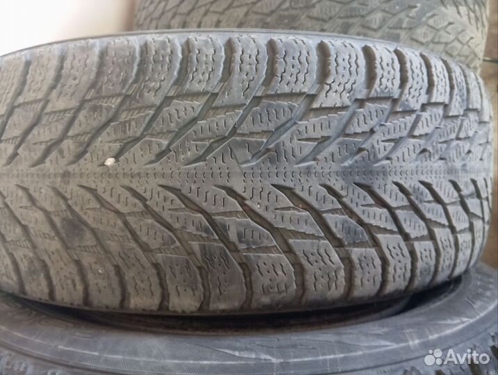 Nokian Tyres Hakkapeliitta R3 SUV 215/60 R17