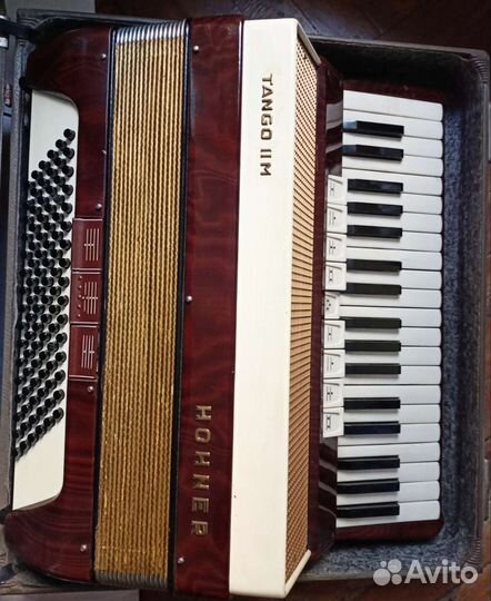 Аккордеон hohner tango 2M