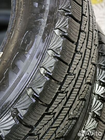 Roadstone Winguard Ice 195/65 R15