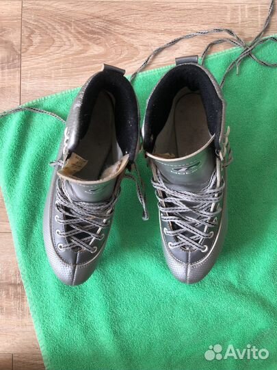 Коньки женские 39 размер