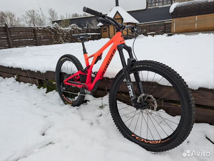 Велосипед Specialized Stumpjumper Comp Carbon 27.5