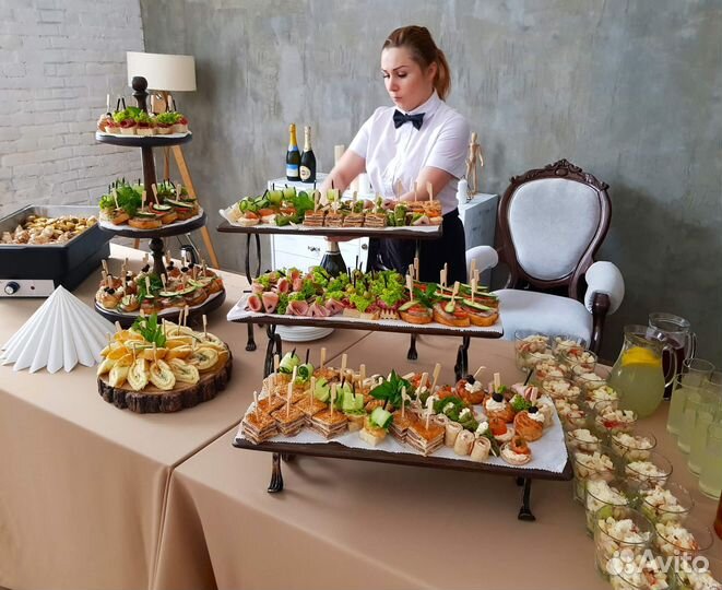 Официант на выездные мероприятие