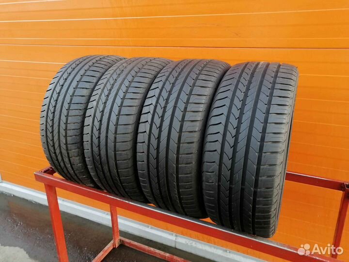 Goodyear EfficientGrip 215/40 R17 87W