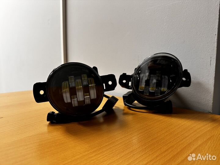 Противотуманная фара, светодиодная на ниссан