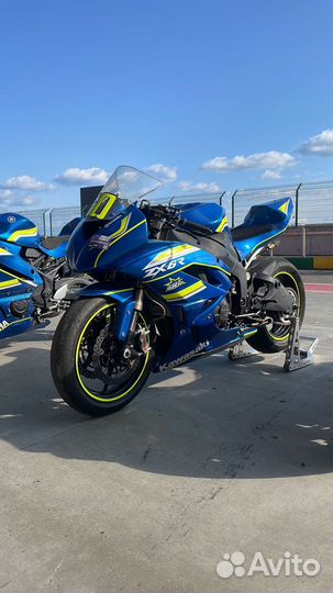 Kawasaki ZX6R