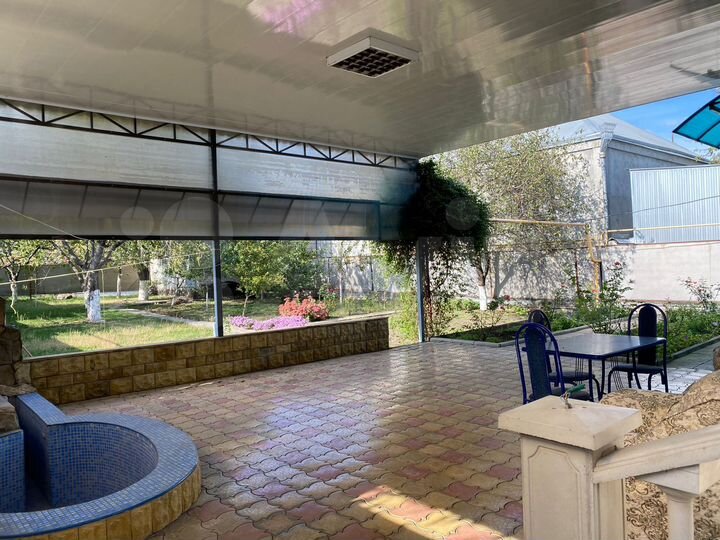 Дом 339 м² на участке 4,2 сот.