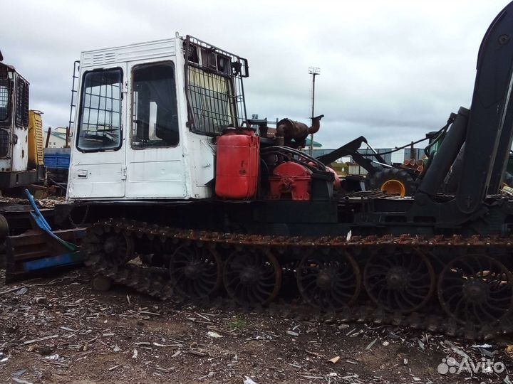 Трактор трелёвочный тт4м