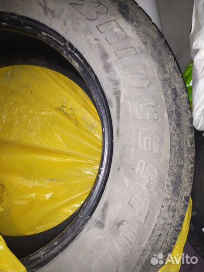 Bridgestone Dueler A/T 265/65 R17