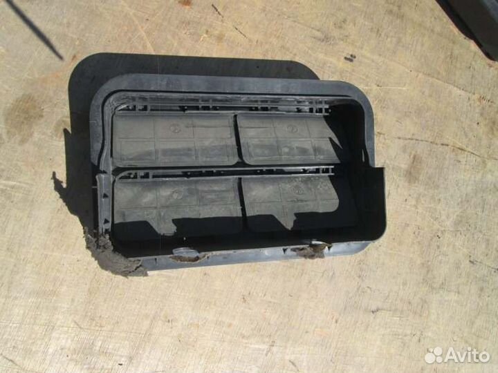 Клапан вентиляции салона Subaru Legacy BP5 EJ204