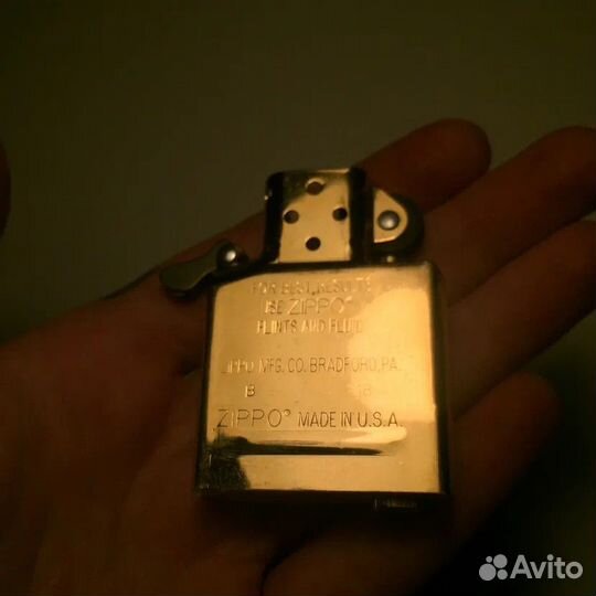 Зажигалка бензиновая zippo позолоченная