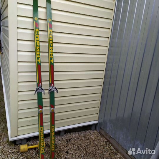 Беговые лыжи деревянные спортивные СССР б/у