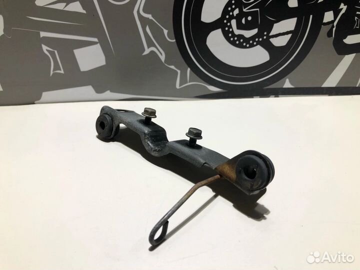 Кронштейн крепления Honda VT 250 F 1989г