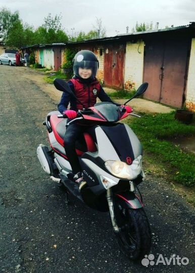 Gilera runner st 200