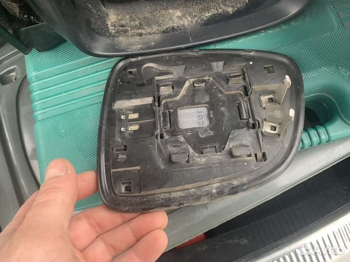 Боковое зеркало Suzuki SX4