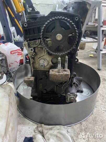 Двигатель G4GC