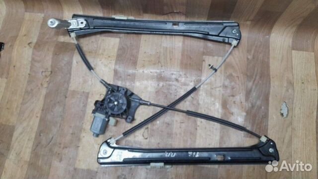 Стеклоподъемник с моторчиком передний правый