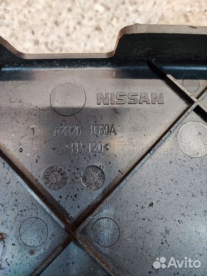 Воздуховод радиатора нижний Nissan Qashqai J10
