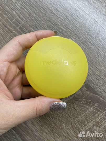 Накладки на грудь medela