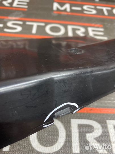 Пластик салона левый Mercedes-Benz M-Class W163