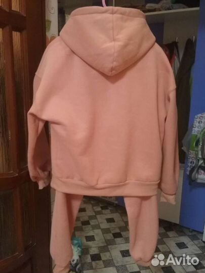 Костюм спортивный