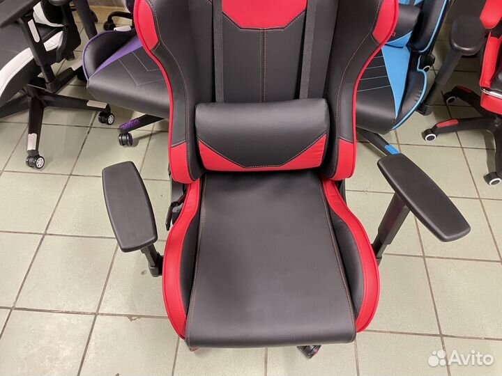 Игровое кресло компьютерное кресло