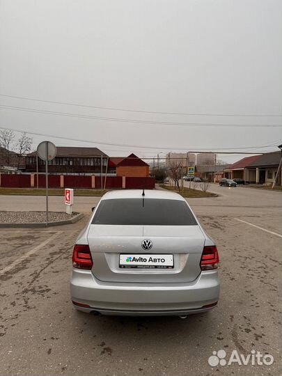 Volkswagen Polo 1.6 AT, 2016, 248 000 км