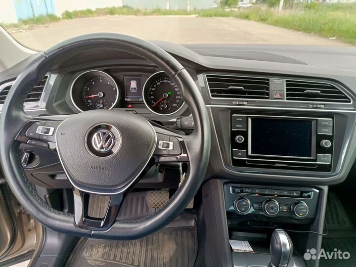 Volkswagen Tiguan 1.4 AMT, 2018, 37 000 км