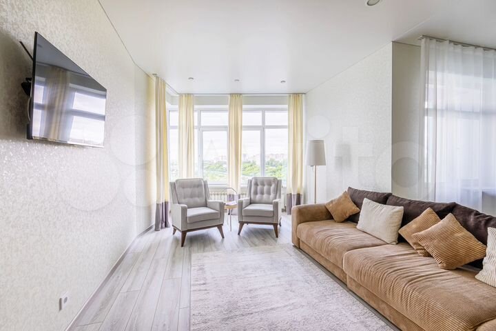 3-к. квартира, 102,5 м², 12/19 эт.