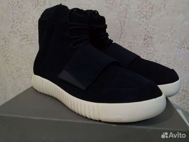 Ботинки adidas yeezy
