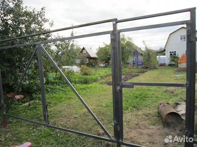 Сварщик.Ремонт ворот,дверей.Покраска.Заборы.Навесы