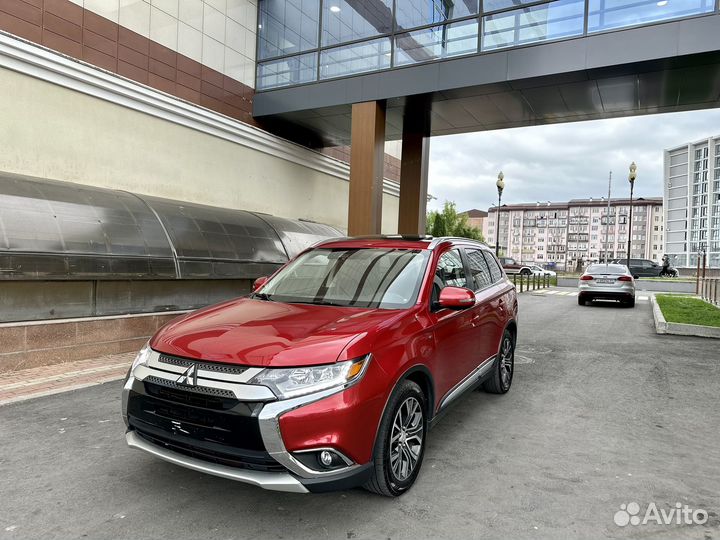 Mitsubishi Outlander 3.0 AT, 2017, 57 000 км