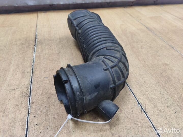 Патрубок воздушного фильтра Ford Mondeo 2003