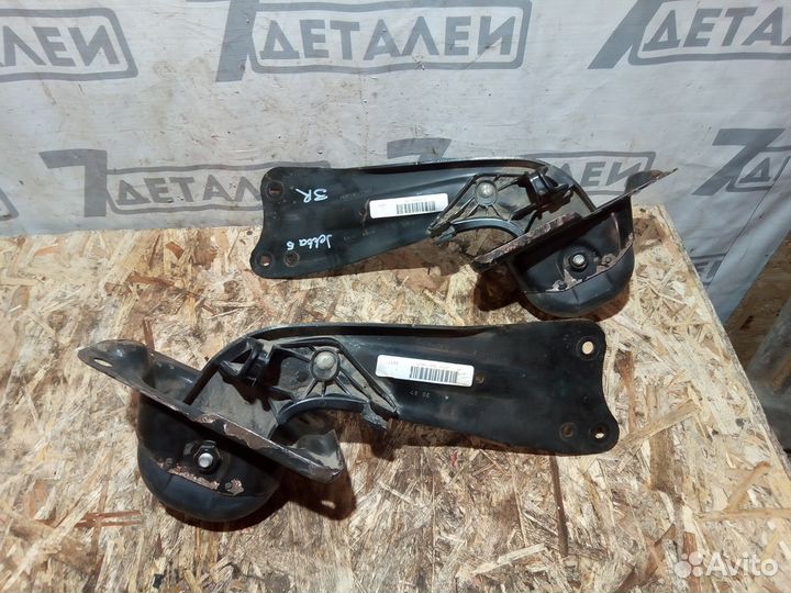 Рычаг задний продольный Volkswagen Jetta 5 2007