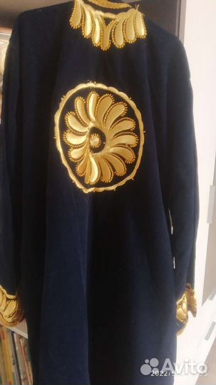 Чапан узбекский (халат-золотое шитьё на бархате)