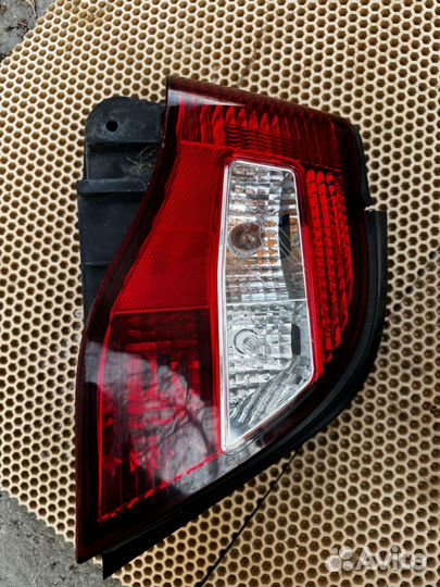 Задние фонари на Daewoo Nexia n150