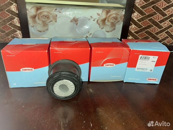 Запчасть на volkswagen passat b5