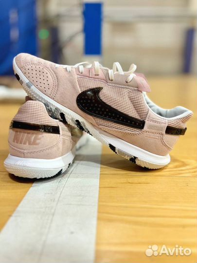 Футзалки Nike StreetGato Pink