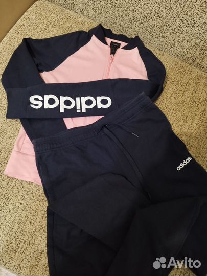 Спортивный костюм adidas женский