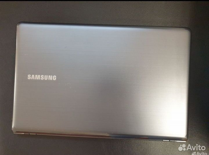 Ноутбук Samsung
