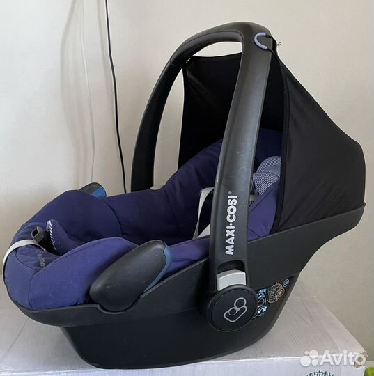 Детское автокресло от 0 maxi cosi