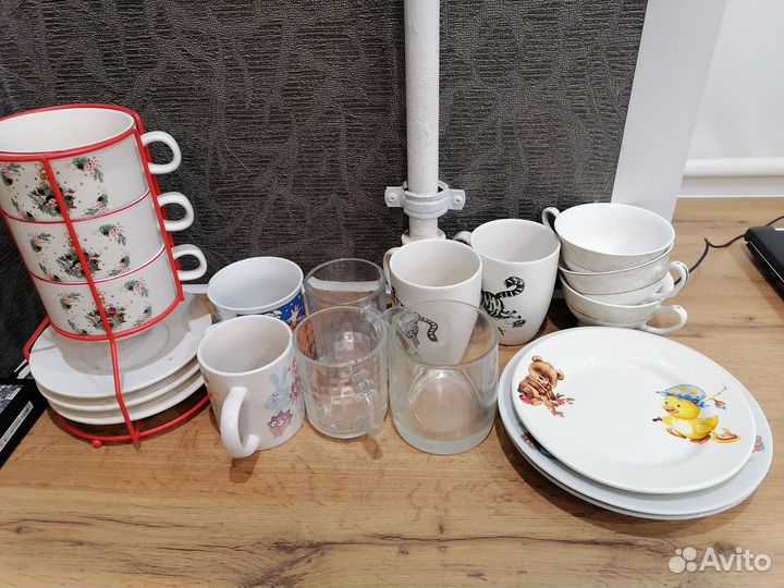 Набор столовой посуды кружки тарелки
