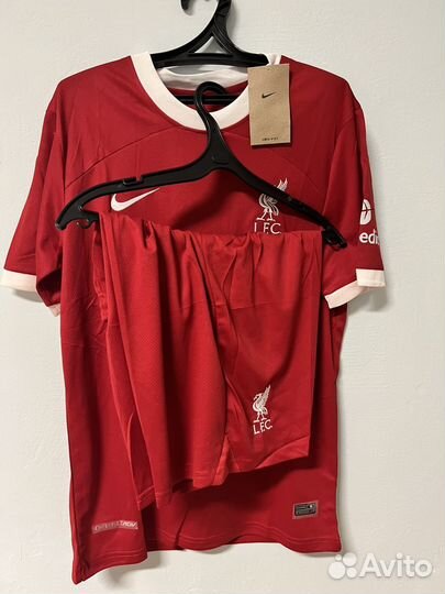 Футбольная форма ливерпуль