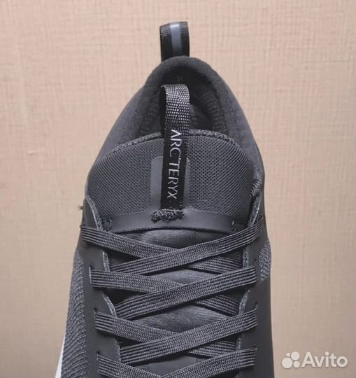 Arcteryx Sylan Gore Tex Black-White оригинал